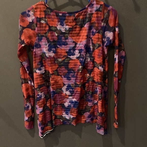 Weston size XS cute mix media top with stripes and flowers great condition - Picture 2 of 5